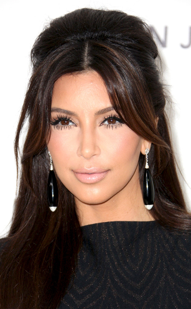 Kim Kardashian Half Up Half Down Hairstyles - Kim Kardashian Phenomenal